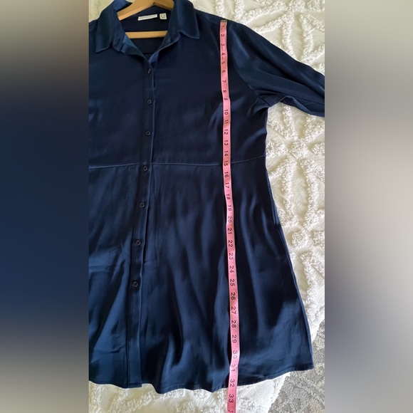 Susan Graver Silky Soft Stretch Peachskin Blue Button Front Big Shirt Large - Picture 9 of 12